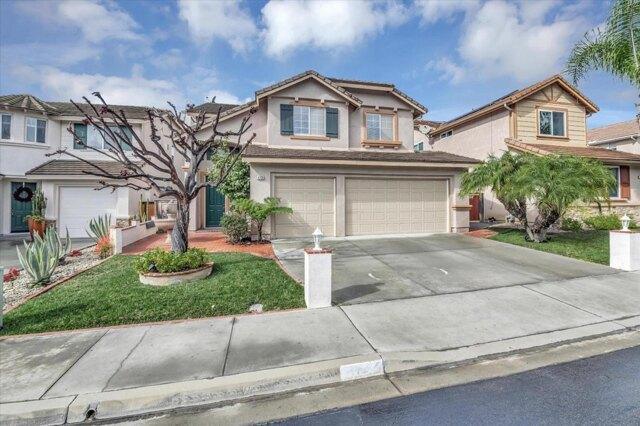 4 Bedroom 3 Bath In Oceanside CA 92057 for Rent