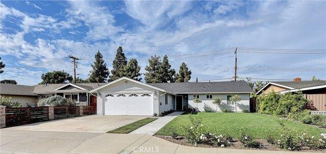 3 Bedroom 2 Bath In Costa Mesa CA 92626 for Rent