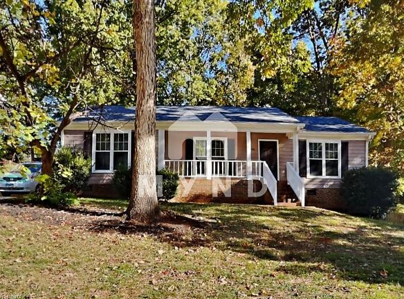 2506 Olde Whitehall Rd Charlotte, NC 28273 - Home For Rent