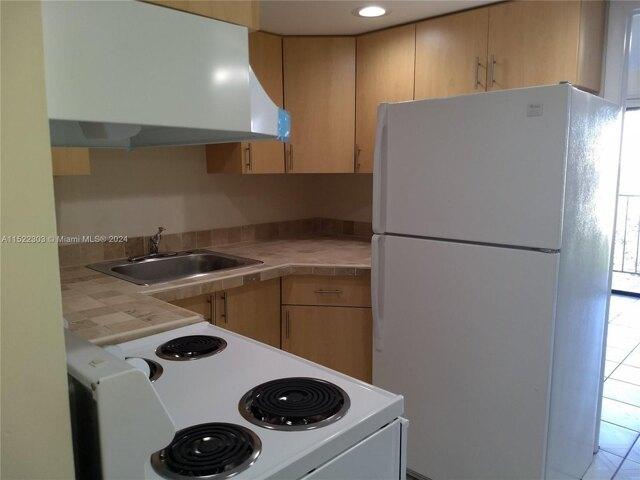 Condo For Rent In Miami, Florida