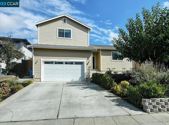 158 Wellington Ave Concord, CA 94520 - Home For Rent