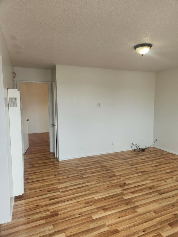 San Pablo 2BR 1BA, Top floor unit in the rear. for Rent