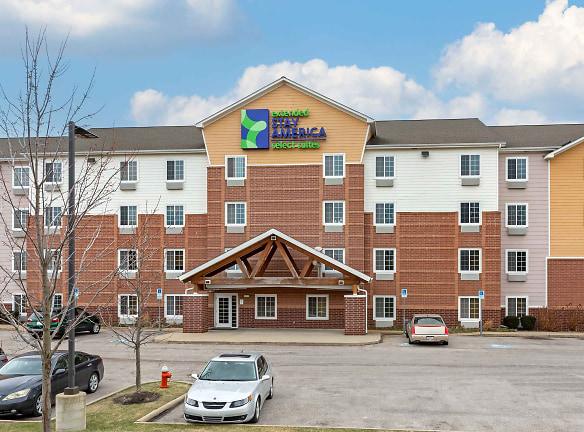 Furnished Studio - Cleveland - Airport Apartments For Rent - Cleveland, OH