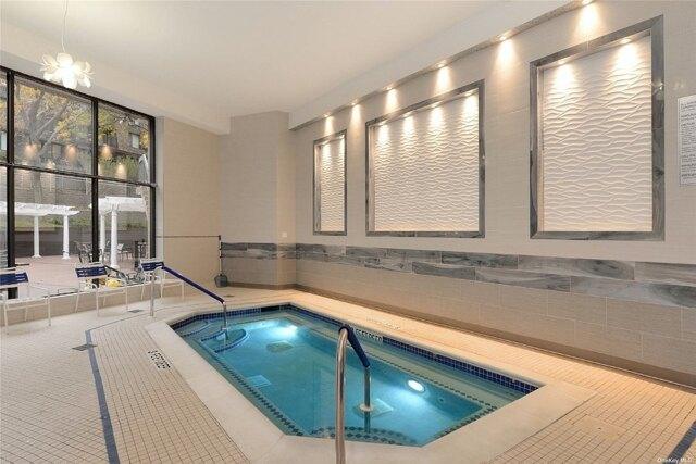 Condo For Rent In Bayside, New York
