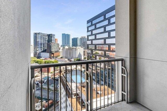 Condo For Sale In Nashville, Tennessee