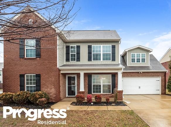 5212 Seward Crossing Blvd Murfreesboro, TN 37129 - Home For Rent