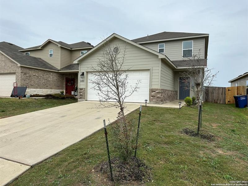 1121 GRACIE WAY, New Braunfels, TX 78130 for Rent