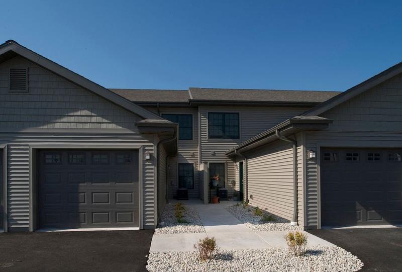 Unit 9076623 - Fond du Lac Townhomes - Fond Du Lac, WI for Rent