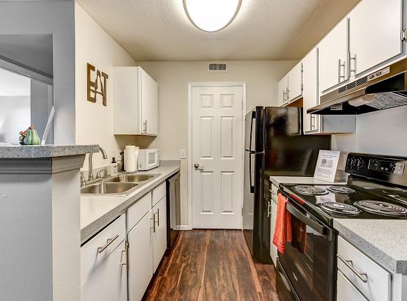 Sawmill Park Apartments For Rent - Dublin, OH