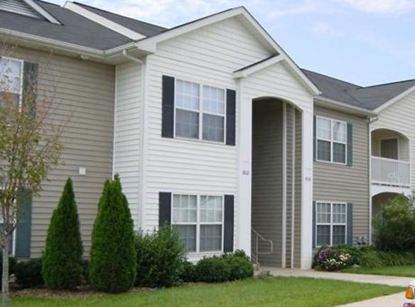 501 Phillips Ln Statesville, NC - Apartments For Rent