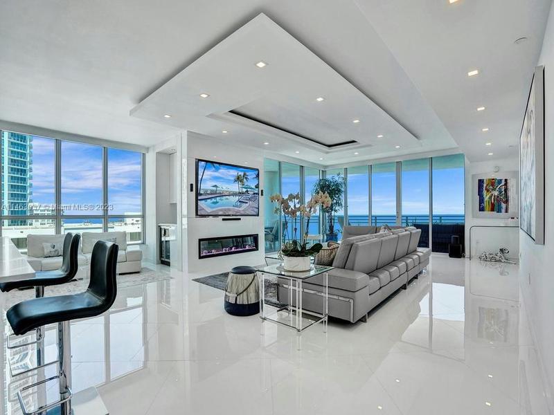 3535 S OCEAN DR APT 1602, Hollywood, FL 33019 Condominium For Sale  MLS# A11463937
