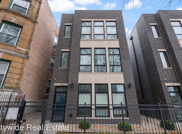 4402 S Prairie Ave Chicago, IL 60653 - Home For Rent
