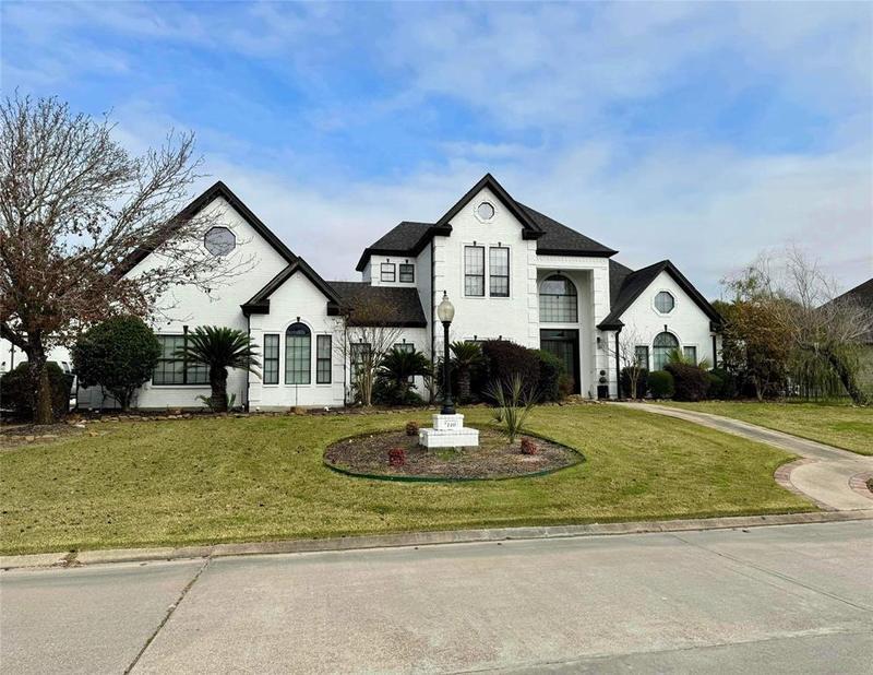 140 Green Wing Ln, Orange, TX 77630 for Sale