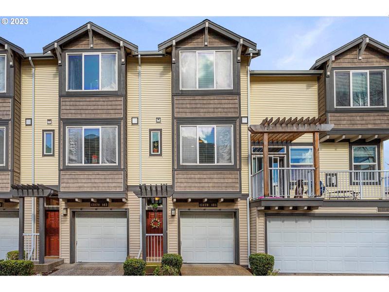 13870 SW SCHOLLS FERRY RD 104, Beaverton OR 97007 for Sale