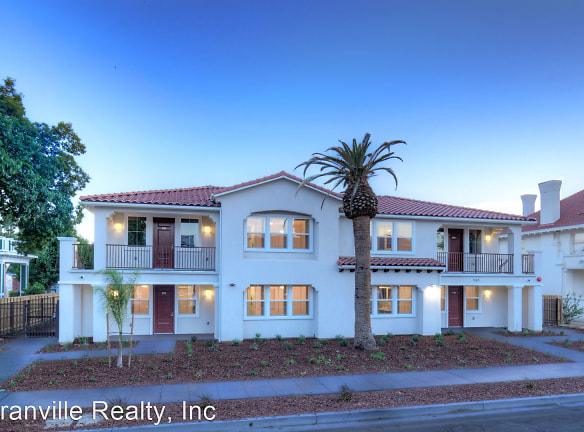 1702 L St unit 1743 L Fresno, CA 93721 - Home For Rent