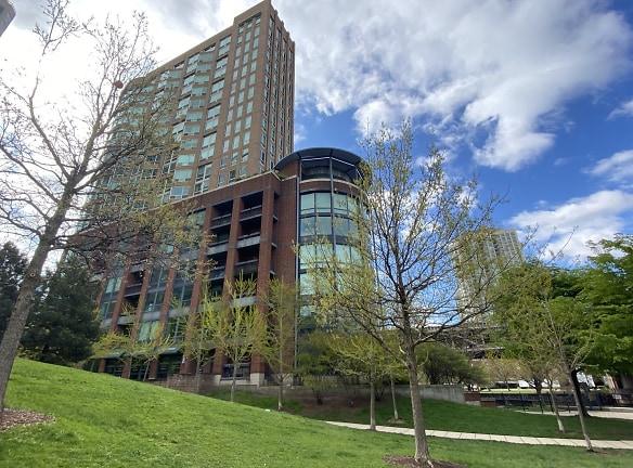 600 N Kingsbury St #801 Chicago, IL 60654 - Home For Rent