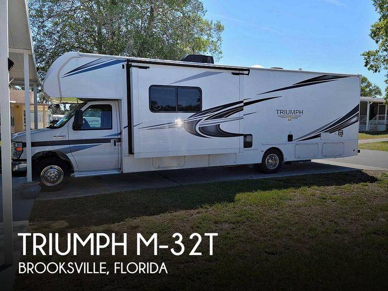 Ne Xus RV Triumph M-32T Class C 2020 for Sale