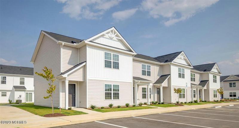 4117 LAUREL RIDGE DR # A, Greenville, NC 27834 Townhouse For Sale  MLS# 100431948
