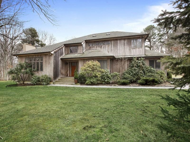 Ultimate Retreat with Tennis  97 Tanager Ln for Sale
