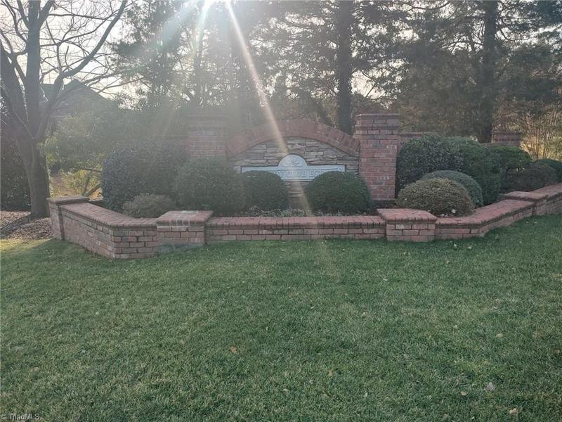 2885 St Giles Court, High Point, NC 27262 for Sale