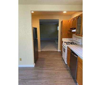 3bed/2bath home on a large corner for Rent