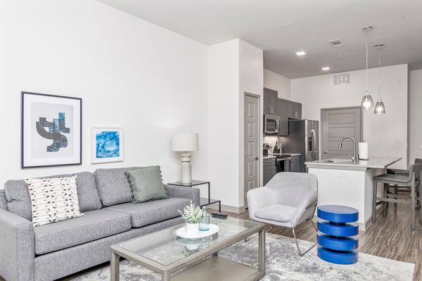 Rent Jewel on Landmark #1266 in Addison, TX - Landing