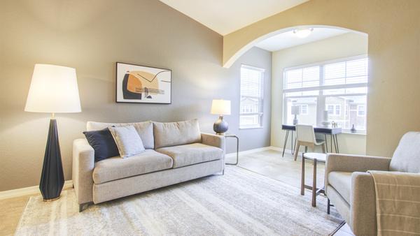 Rent The Amalfi at Clearwater #2-309 in Clearwater, FL - Landing