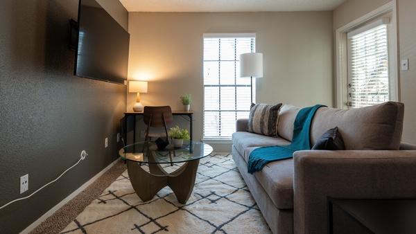 Rent The Flats on San Felipe #2104 in Austin, TX - Landing