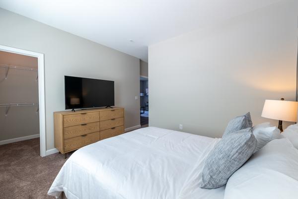 Rent Whetstone Flats #501BRP in Nashville, TN - Landing