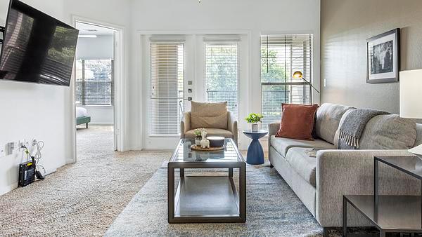 Rent Cortland Southpark Meadows #222 in Austin, TX - Landing