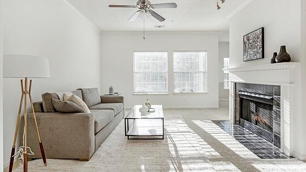 Rent Crowne at James Landing Apartments #44012B in Jamestown, NC - Landing