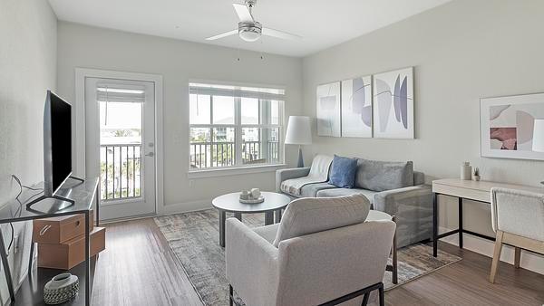 Rent Reunion At 400 #334 - 304 in Kissimmee, FL - Landing