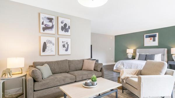 Rent Crystal Square Apartments #0224 in Arlington, VA - Landing