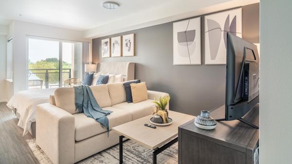 Rent U Place #462 in Seattle, WA - Landing