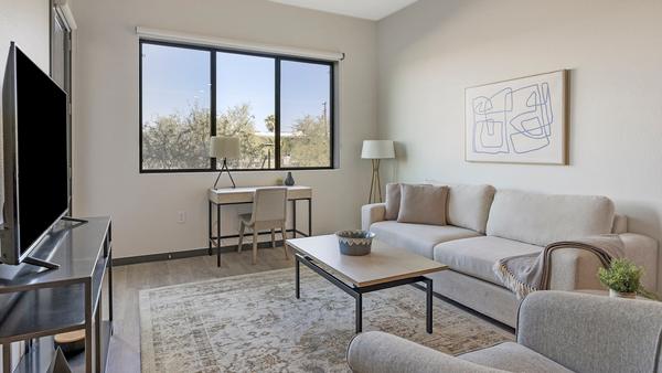 Rent Scottsdale Entrada #1140 in Scottsdale, AZ - Landing