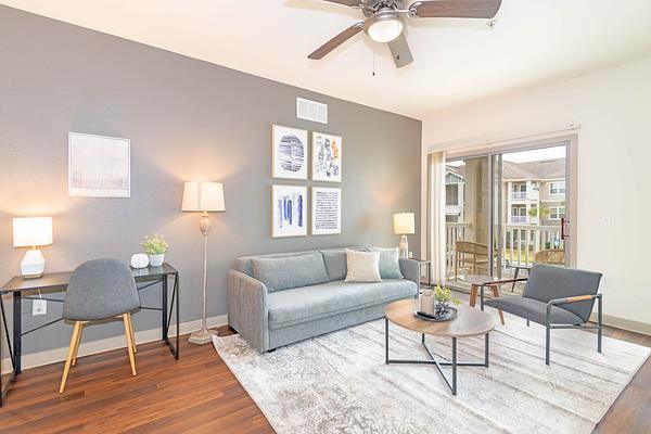 Rent Oakleaf Plantation #727 in Jacksonville, FL - Landing