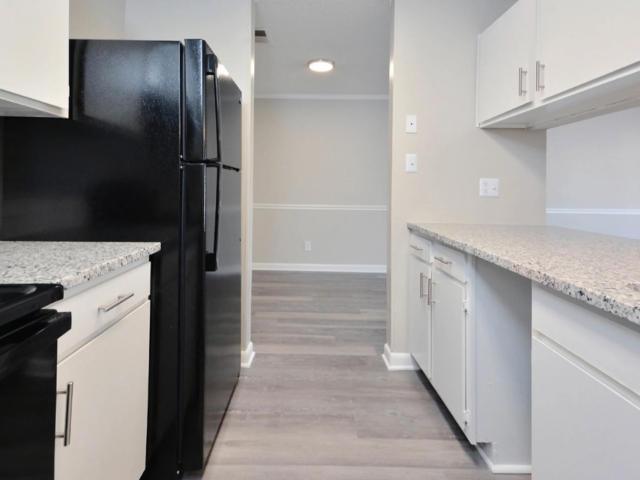 2 Bd 2 Ba for Rent