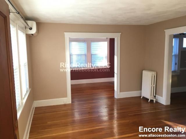 3 bedroom in Brighton MA 02135 for Rent