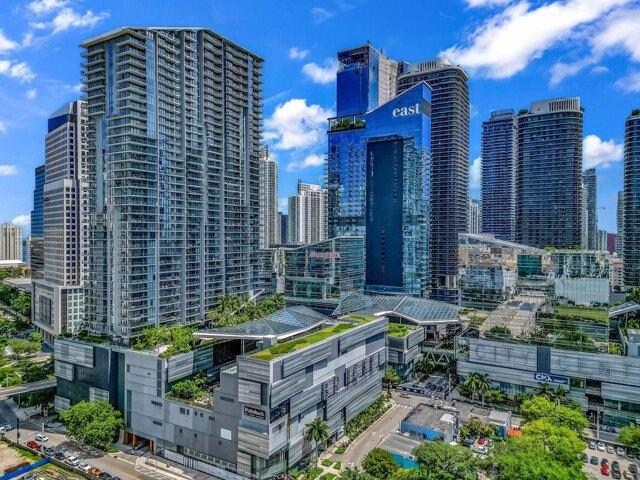 3 bedroom in Miami FL 33130 for Rent
