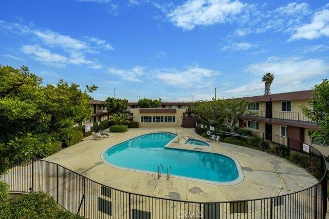 2 Bedroom 1 Bath In Long Beach CA 90807 for Rent