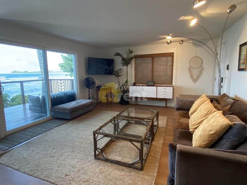 Haleiwa 2 bedrooms 1 bathroom waterfront house for Rent