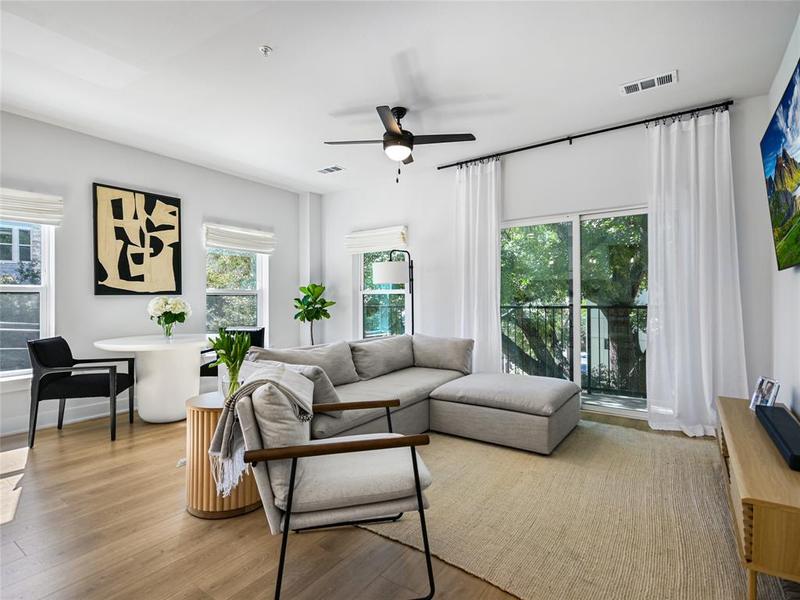 2500 Longview St #223, Austin, TX 78705 for Rent