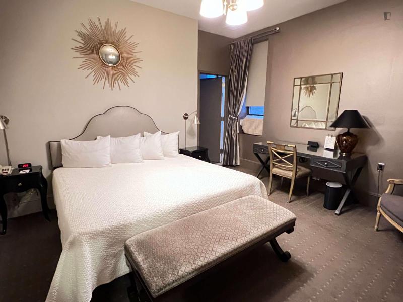 Welcoming double ensuite bedroom in Murray Hill for Rent