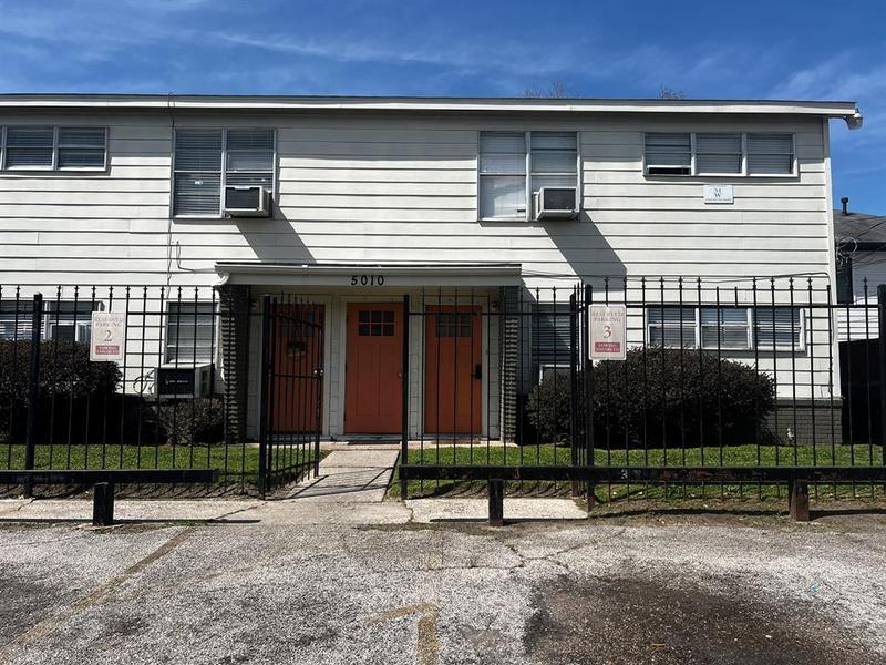 5010 Ennis Street Unit: 3 Houston Texas 77004 for Rent