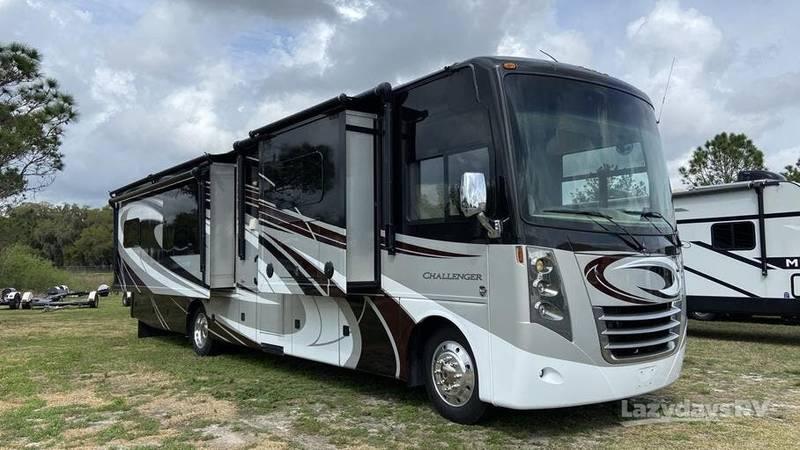 2016 Thor Motor Coach Challenger 37KT 38ft for Sale
