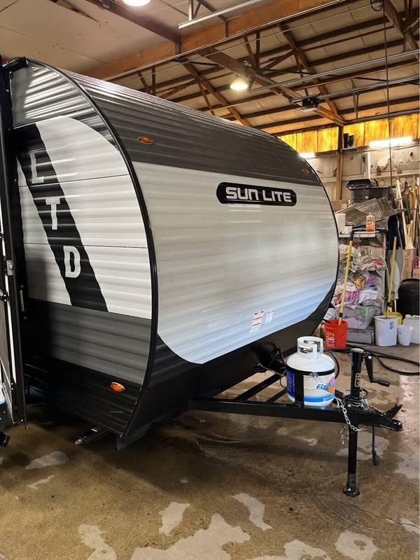 2024 Sunset Park RV Sun Lite 13DB 16ft for Sale