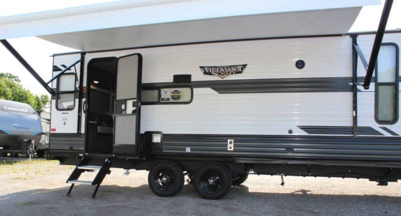 2022 Forest River Wildwood X-Lite 241RLXL 28ft for Sale