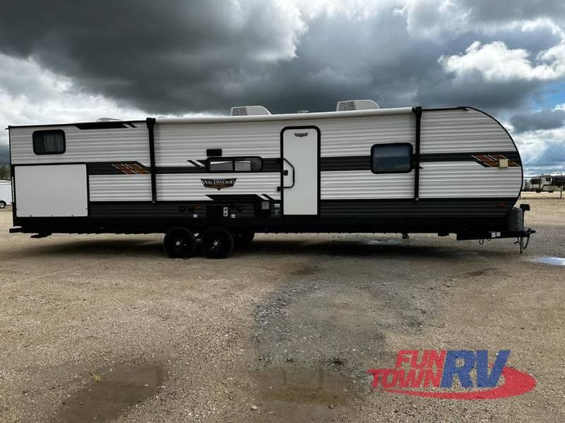 2022 Forest River Wildwood 33TS 38ft for Sale