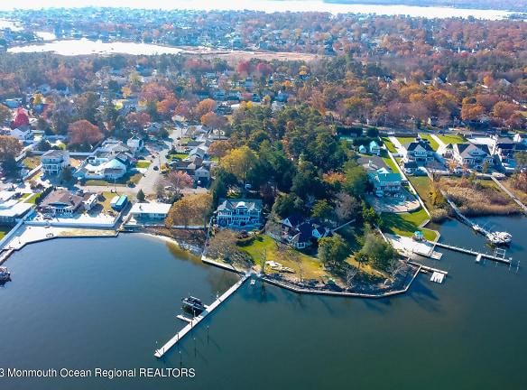224 Kettle Creek Rd - Toms River, NJ 08753 - Home For Rent