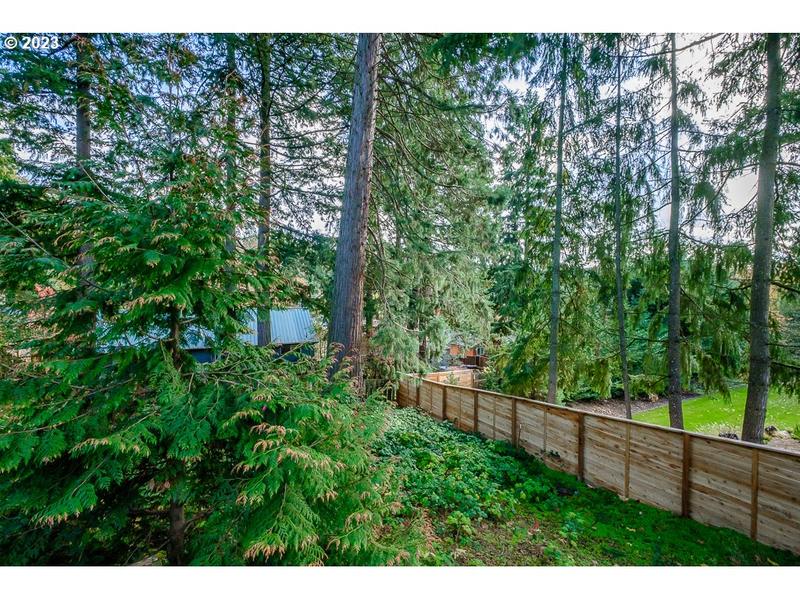 10200 Southwest 61st Avenue, Unit P2, Portland, OR 97219 for Sale